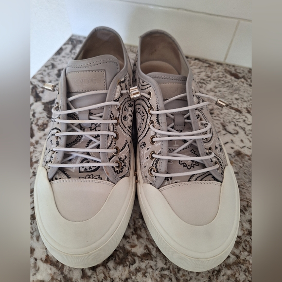 Tod's Shoes - Tod's‎ Gray and White Leather Sneakers Size 40/9.5 -10 US